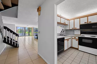 4586 Carambola Circle S #27217, Coconut Creek, FL 33066 - Photo 4