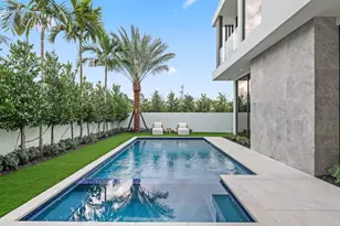 340 Grove Pl, Delray Beach, FL 33444 - Photo 38