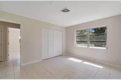5605 38th Street, Vero Beach, FL 32966 - Photo 14