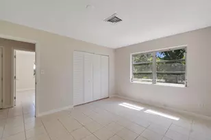 5605 38th St, Vero Beach, FL 32966 - Photo 14