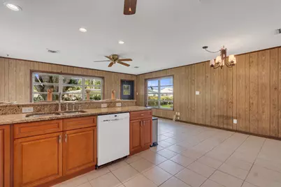 5605 38th Street, Vero Beach, FL 32966 - Photo 6