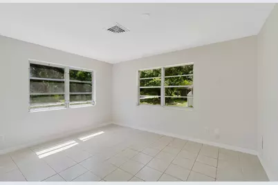 5605 38th Street, Vero Beach, FL 32966 - Photo 12