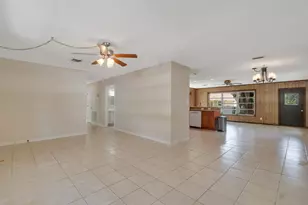 5605 38th St, Vero Beach, FL 32966 - Photo 10