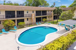 421 NE 1st St, Hallandale Beach, FL 33009 - Photo 30