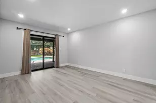 820 SW 16th St, Boca Raton, FL 33486 - Photo 18