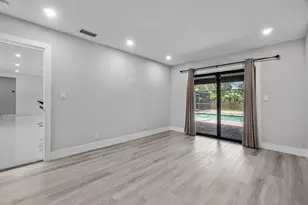 820 SW 16th St, Boca Raton, FL 33486 - Photo 20