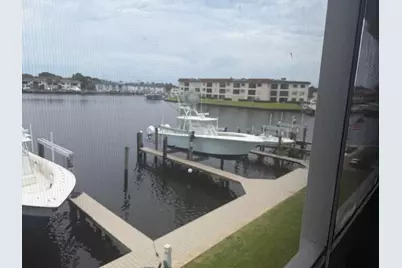 400 Northlake Court #204, North Palm Beach, FL 33408 - Photo 12