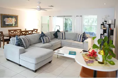 821 SW 13th Court, Pompano Beach, FL 33060 - Photo 12