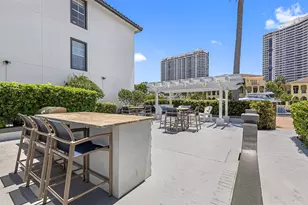 17900 NE 31st Ct, Aventura, FL 33160 - Photo 26