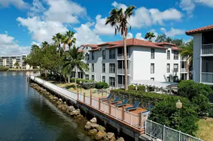 17900 NE 31st Ct, Aventura, FL 33160 - Photo 4