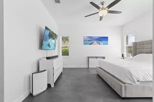455 Cresta Cir, West Palm Beach, FL 33413 - Photo 40