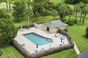 9450 Meadowood Dr, Fort Pierce, FL 34951 - Photo 4
