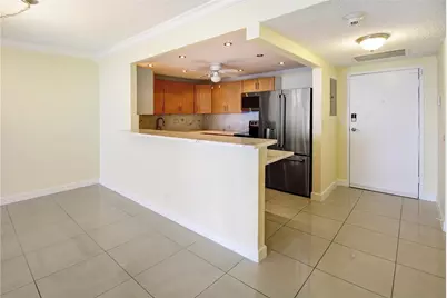 2500 Parkview Drive #1710, Hallandale Beach, FL 33009 - Photo 10