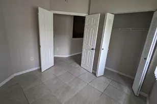 260 Crestwood Cir, Royal Palm Beach, FL 33411 - Photo 8
