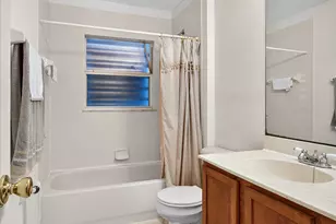 1058 SW Locke Ave, Port Saint Lucie, FL 34953 - Photo 28
