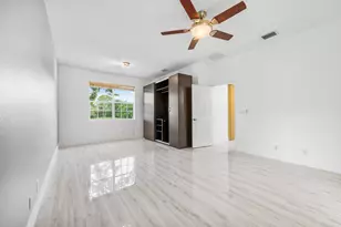 6752 Osage Cir, Greenacres, FL 33413 - Photo 22