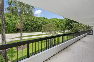 277 N Ocean Blvd, Boca Raton, FL 33432 - Photo 24