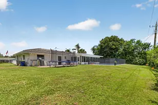 2409 N W Everglades Blvd, Stuart, FL 34994 - Photo 40