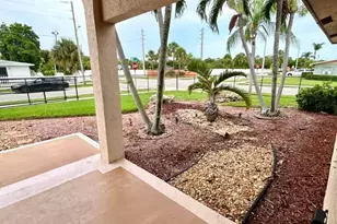 785 SW 4th St, Delray Beach, FL 33444 - Photo 4