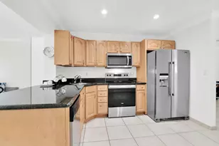 1869 NW 46th St, Tamarac, FL 33309 - Photo 30