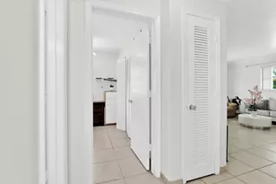 1869 NW 46th St, Tamarac, FL 33309 - Photo 22