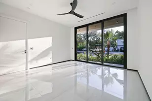 728 NE 17th Terrace, Fort Lauderdale, FL 33304 - Photo 14
