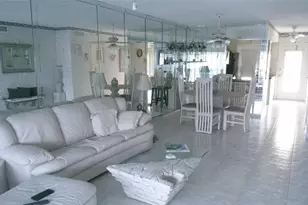 460 Paradise Isle Blvd, Hallandale Beach, FL 33009 - Photo 4