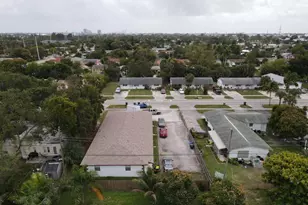 327 Silver Beach Rd, Lake Park, FL 33403 - Photo 1