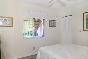 106 Lake Pine Cir, Greenacres, FL 33463 - Photo 10