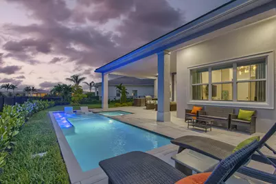 10109 Driftwood Way, Palm Beach Gardens, FL 33412 - Photo 2