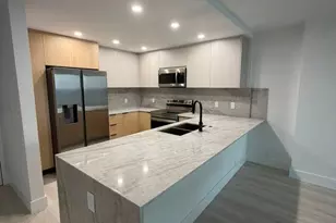 427 Golden Isles Dr, Hallandale Beach, FL 33009 - Photo 2