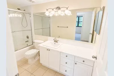651 Okeechobee Boulevard #302, West Palm Beach, FL 33401 - Photo 8
