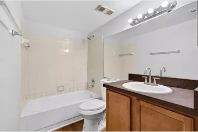 760 Executive Center Drive #32, West Palm Beach, FL 33401 - Photo 10