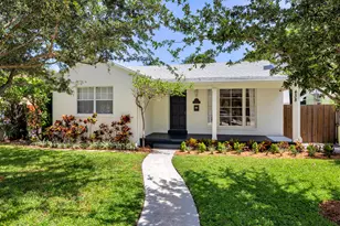 438 38th St, West Palm Beach, FL 33407 - Photo 2