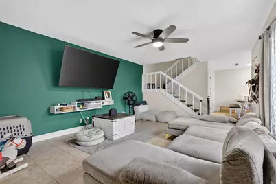 1201 Waterview Circle #12a, Palm Springs, FL 33461 - Photo 6