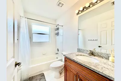 639 NW 130th Way, Pembroke Pines, FL 33028 - Photo 22