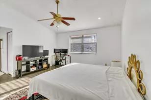 7357 NW 34th St, Lauderhill, FL 33319 - Photo 14