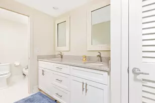 11818 Pebblewood Dr, Wellington, FL 33414 - Photo 6