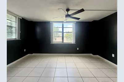 15600 NW 7th Avenue #303, Miami, FL 33169 - Photo 14