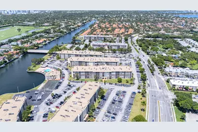 801 Three Islands Boulevard #303, Hallandale Beach, FL 33009 - Photo 6
