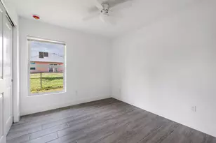 3018 SE Iris St, Stuart, FL 34997 - Photo 12