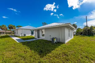 3018 SE Iris St, Stuart, FL 34997 - Photo 1