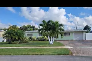 3464 Tyringham Dr, West Palm Beach, FL 33406 - Photo 2