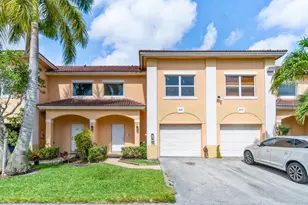 809 Talia Circle E, Lake Worth Beach, FL 33461 - Photo 1