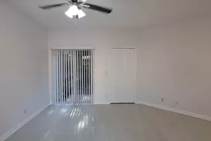 8305 Mulligan Cir, Port Saint Lucie, FL 34986 - Photo 6