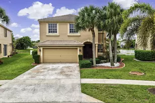 2753 Misty Oaks Cir, Royal Palm Beach, FL 33411 - Photo 4