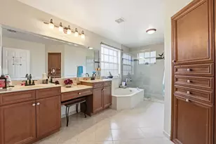 2753 Misty Oaks Cir, Royal Palm Beach, FL 33411 - Photo 32