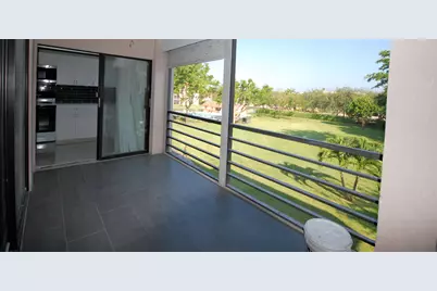 5917 Via Vermilya #308, Lake Worth, FL 33462 - Photo 8