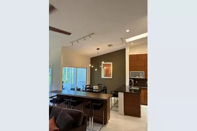 17223 Boca Club Boulevard #6, Boca Raton, FL 33487 - Photo 8