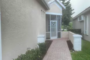 742 SW Aruba Bay, Port Saint Lucie, FL 34986 - Photo 2